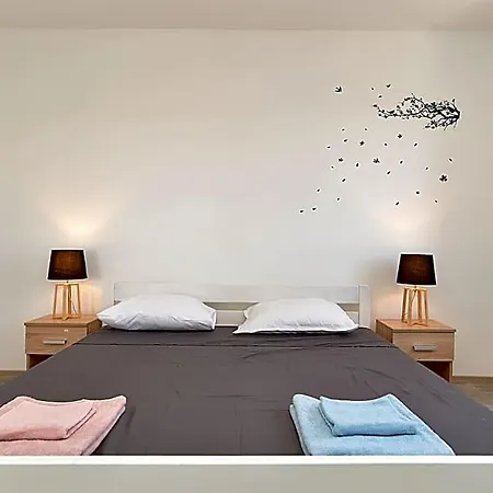 酒店 House 2136 沃德年